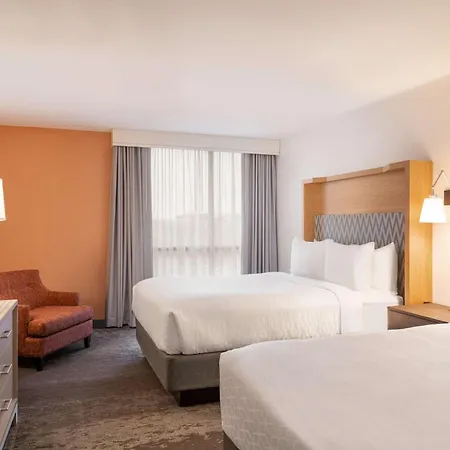 Doubletree By Hilton Fort Worth South Exterior photo